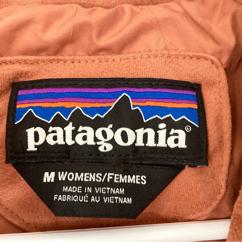 Patagonia Women’s Insulated Puffer Jacket – Size Medium - Picture 4 of 7